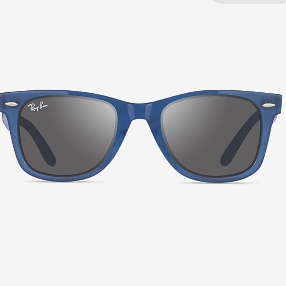 Ray-Ban Blue Sunglasses